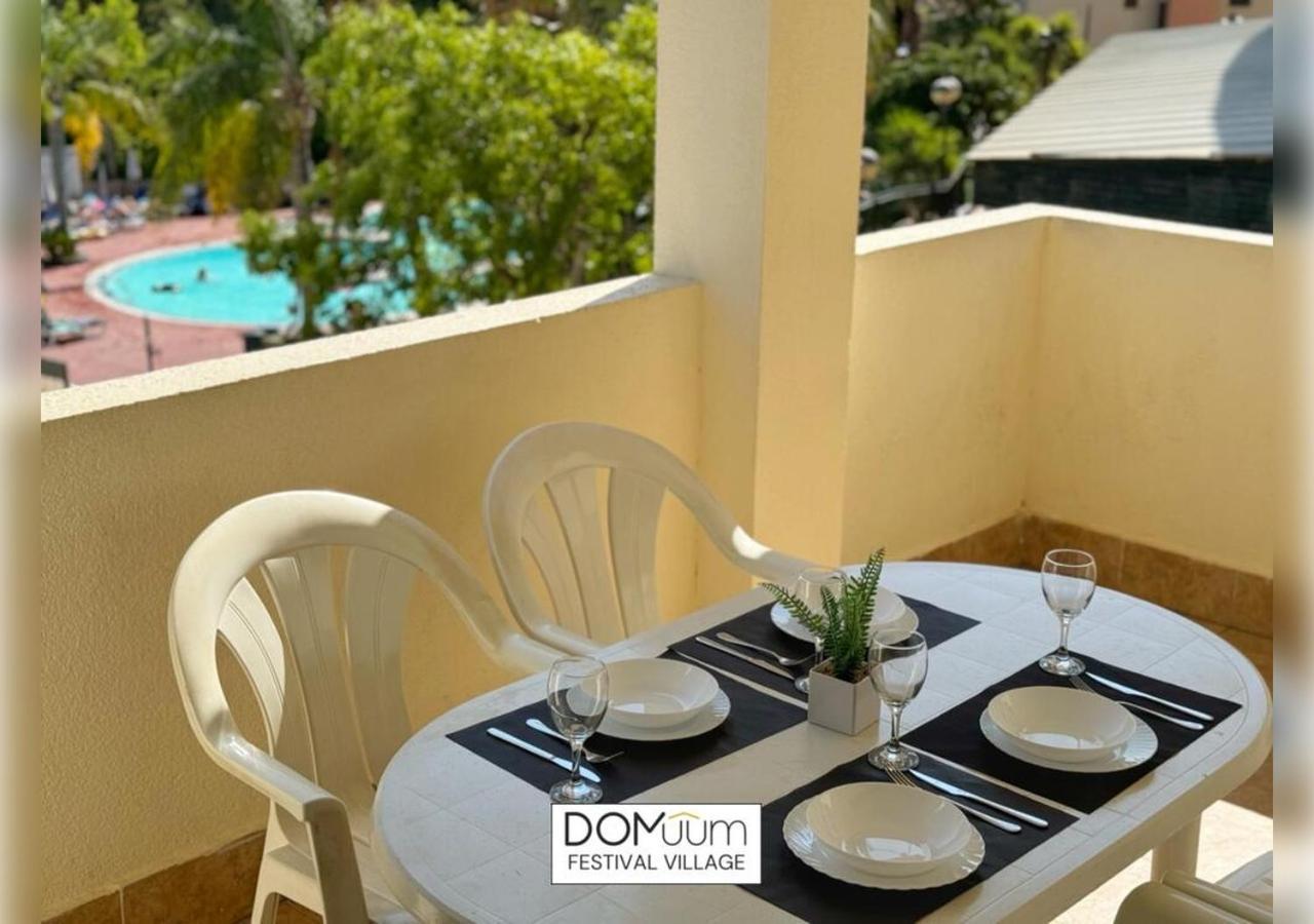 Domuum Holidays - Festival Village Салоу Экстерьер фото